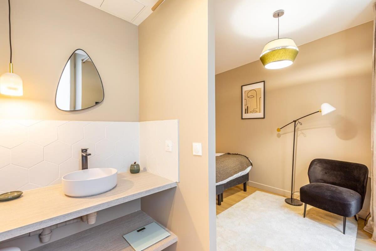 Appartamento 60 M2 Xx Center Of Xx 2 Bedrooms & 2 Bathrooms Parigi